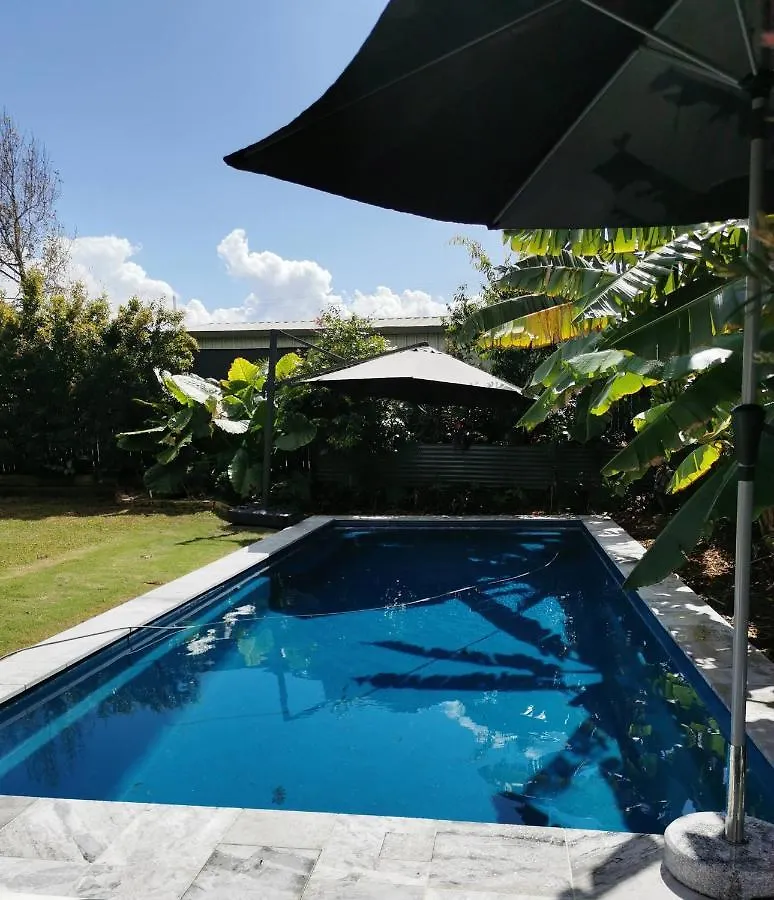 Oxley Mineral Pool & Private Home Suburbanstay Brisbane