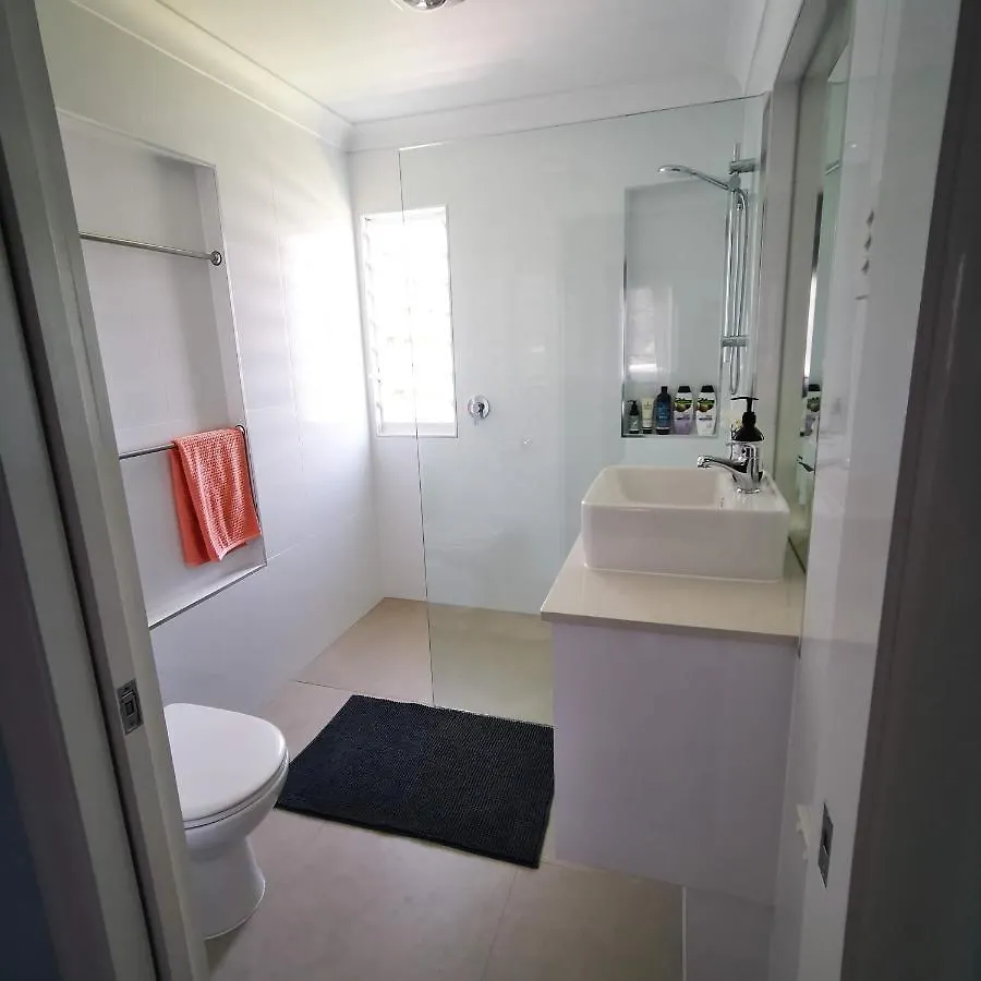 Oxley Mineral Pool & Private Home Suburbanstay Brisbane 0*,